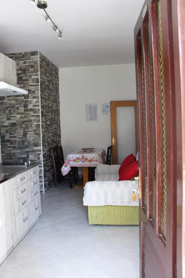 Laura'S Apartment Poreč Kültér fotó
